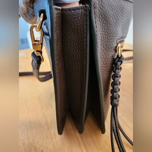 Vince Camuto leather and multi strap cross body bag with braided zipper. NWOT - Picture 9 of 11